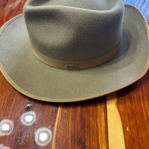 Gigi Australian Wool Hat​